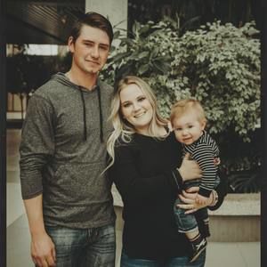 Meet your Posher, Madi